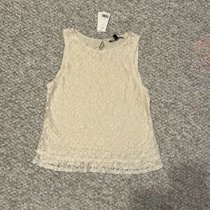 NWT Bana a republic lace top